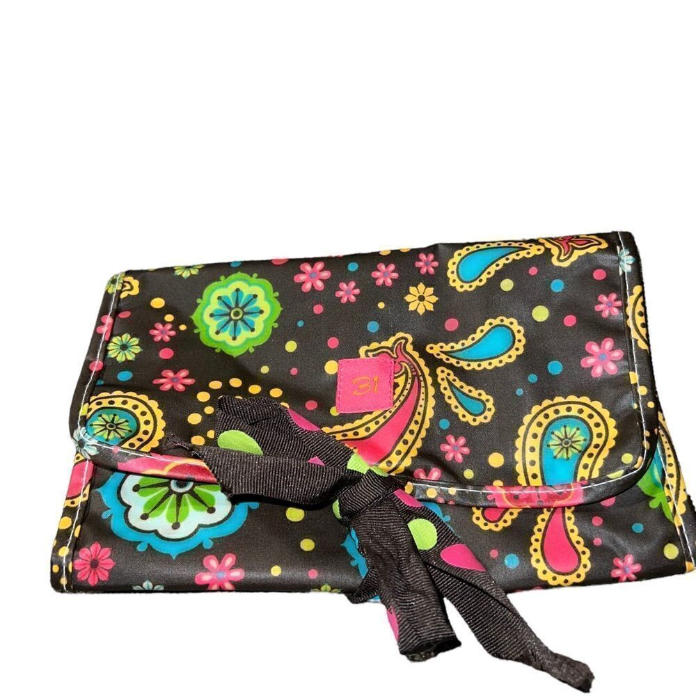 31 Gifts‎ Makeup Organizer with tie closure